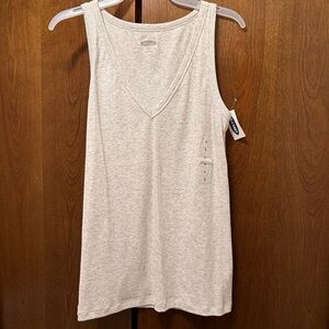 Gray Old Navy ribbed tank top.